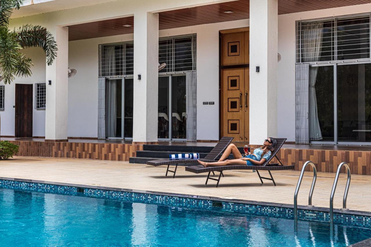 Saffronstays Odyssey, Karjat - 10 Acres Pet-Friendly Estate With Swimming Pool Chinchavli Екстериор снимка