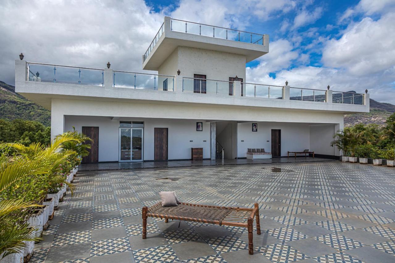 Saffronstays Odyssey, Karjat - 10 Acres Pet-Friendly Estate With Swimming Pool Chinchavli Екстериор снимка